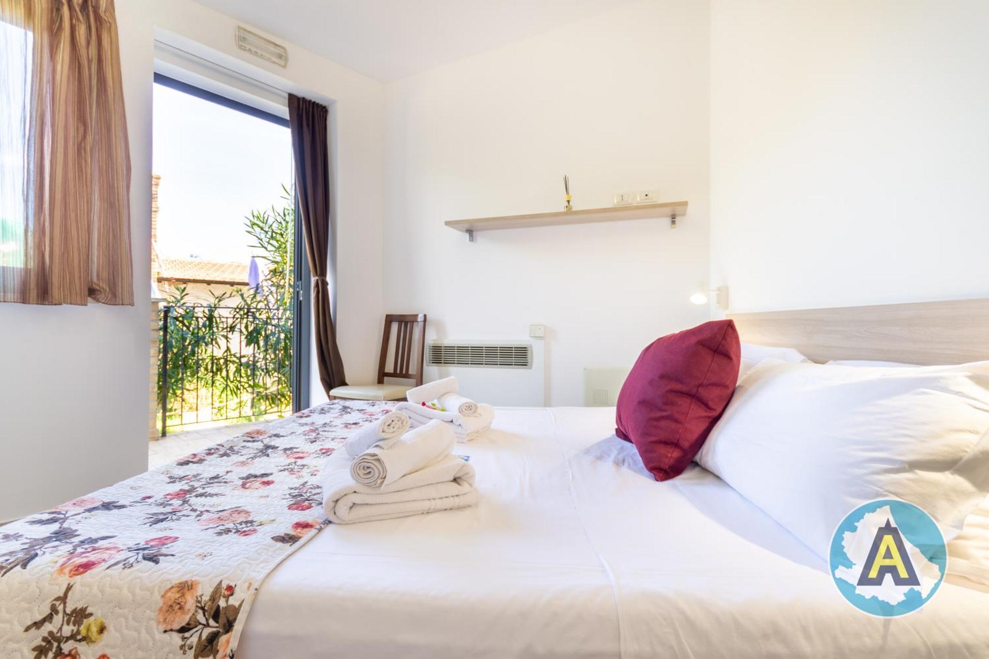 Isola Felice Hotel Silvi Paese Exterior photo
