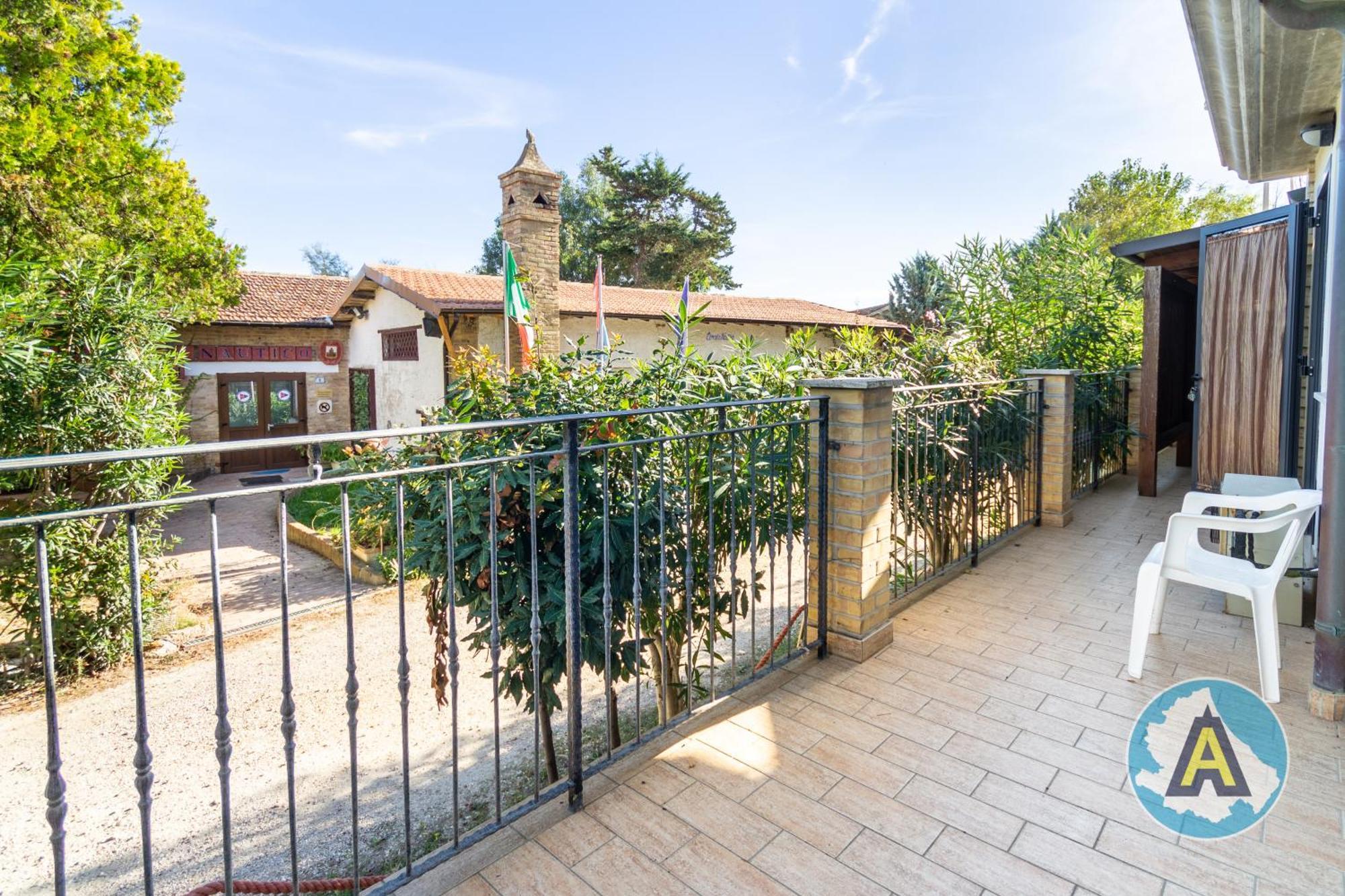 Isola Felice Hotel Silvi Paese Exterior photo